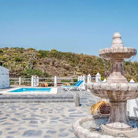 Sleeps 4 With Pool * Icod De Los Vinos